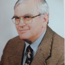 śp.   mgr inż. Jerzy Pilarski ( 1943- 2014)  dyrektor Zespołu Szkół Zawodowych Zakładów Azotowych „ Kędzierzyn” ( 1986- 1992)     